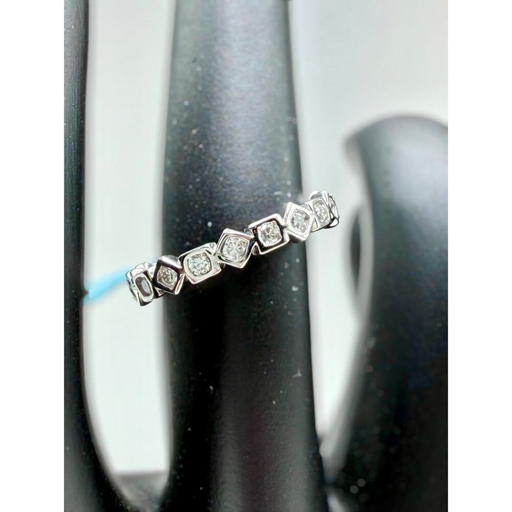 Sterling Silver Moissanite Eternity Band Ring Size 6 0.69 CTW VVSD See Details